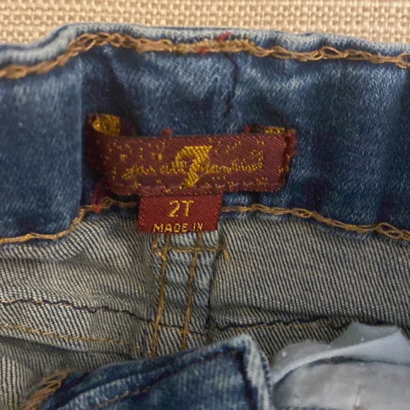 7 for All Mankind Jean Shorts - Picture 3 of 4